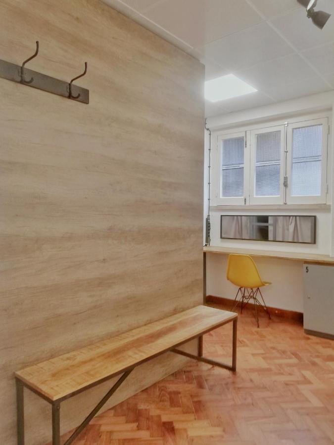 Hostel Draft & Lisbon