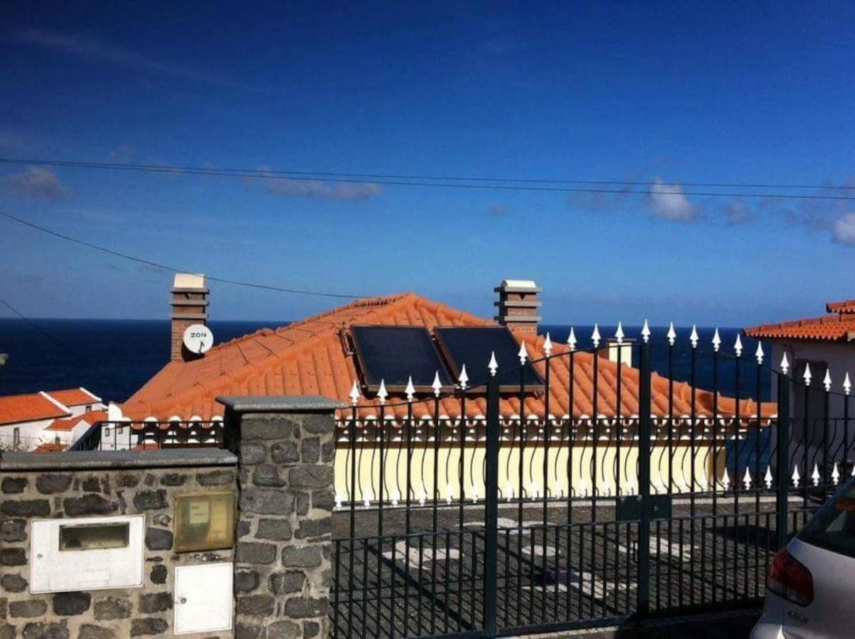 Lovely Sea View 3-bed House In P Delgada Madeira * Ponta Delgada (Madeira)