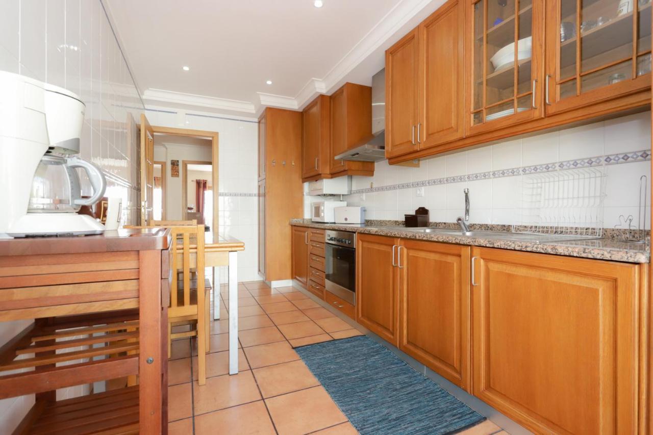 House Bay Apartment *