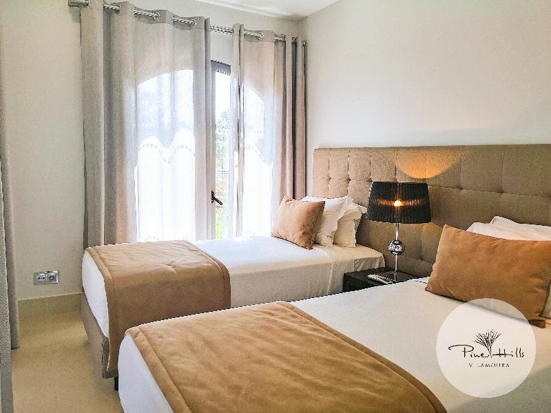 Pine Hills Vilamoura 4*