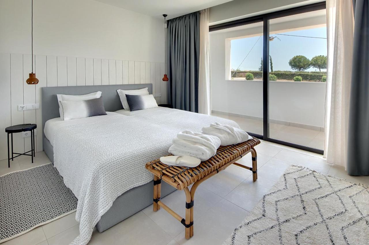 Villa Ocean Marina, Panoramic And Heatable Pool By Dreamvillasalbufeira *