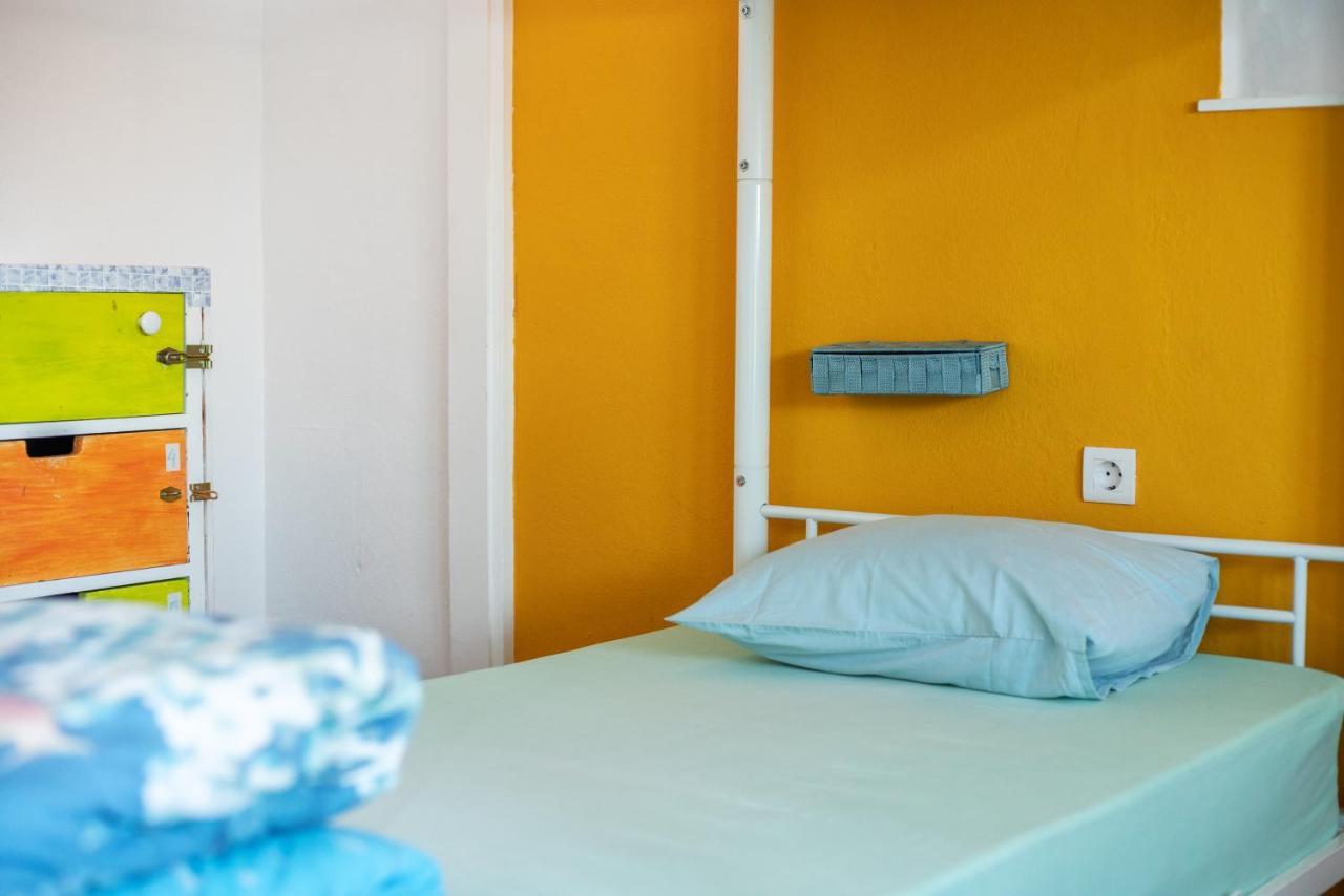 Hostal Life *