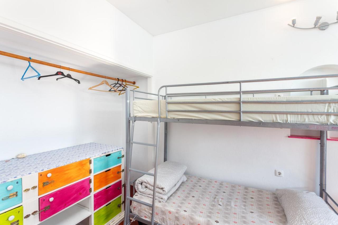 Life Hostal *