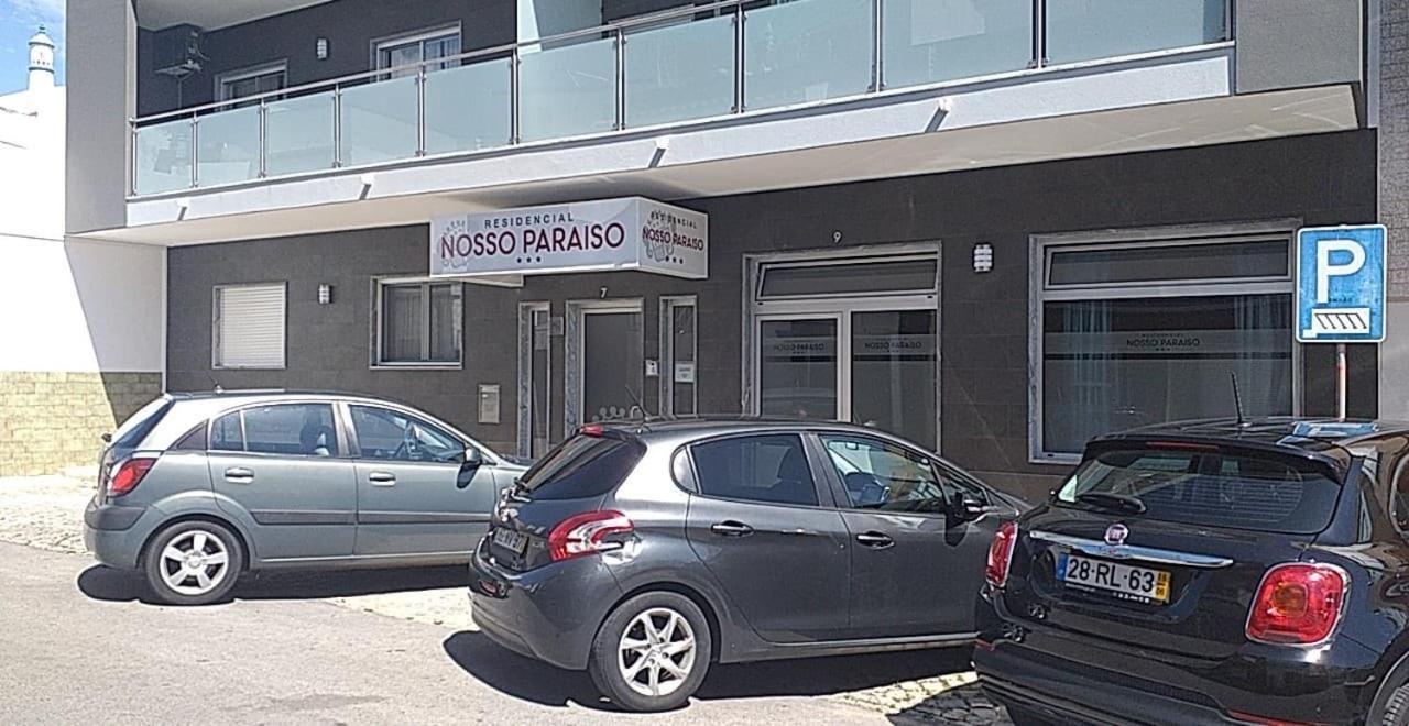 Bed & Breakfast Residencial Nosso Paraiso 3*