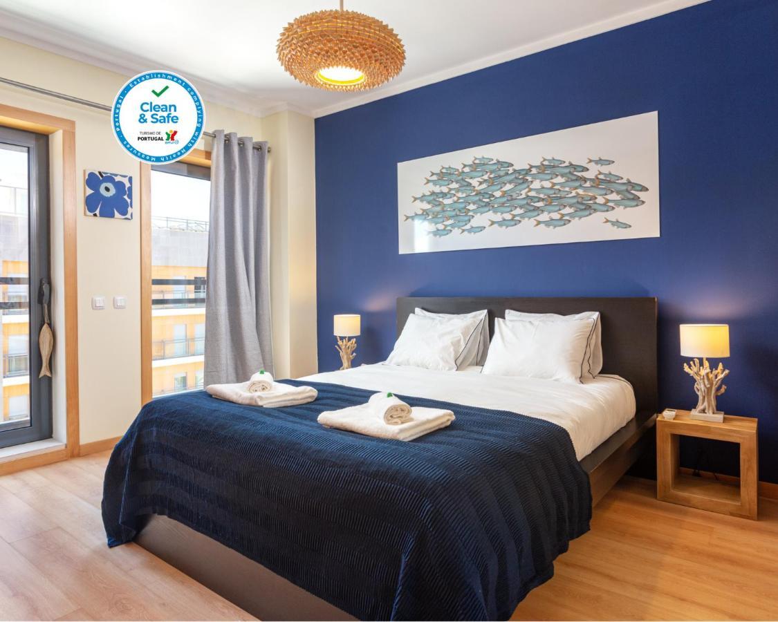 Apartment Privilege Sea View Pochet With Rooftop Pool, Village Marina - Olhao