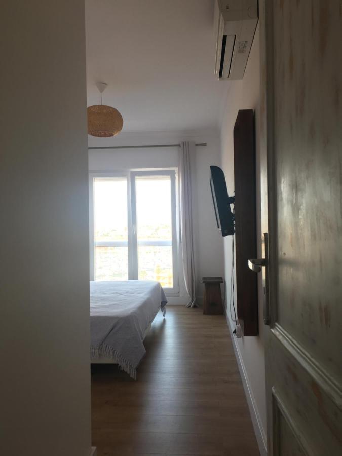 Ryan's Flat * Portimao