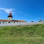 Moradias Estacao Radio Naval , Moradia Vila Do Porto