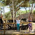 Oasis Backpackers Hostel Sintra Surf