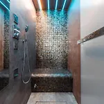 The Minipenthouse Terrace & Spa