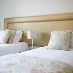 Tomas Guest House