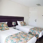 Tomas Guest House