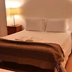 Alojamento Santa Clara