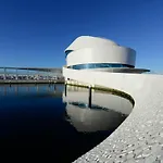 Apartament Em Condominio Com Piscina