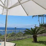 Villa Quinze - Luxurious 3 Bedroom Villa With Private Pool And Games Room & Amazing Views