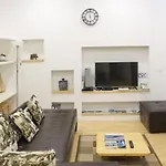 Marketplace Apartment 1