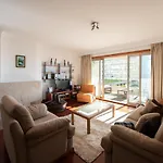Apartament Em Condominio Com Piscina