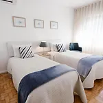 Mumadona Apartment