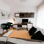 Mumadona Apartment