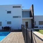 Villa Dos Salgados, 5Bdr, Beach Front, Near Salgados Golf Club
