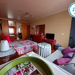 Nelocas House