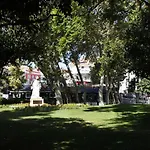 The Words\' Apartment In The Heart Of Cascais