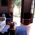 Welcoming House In Aljezur