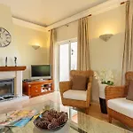 Luxury Two Bedroom Palheiro Village By Hr Madeira