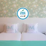 Five Design Rooftop By Storytellers