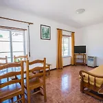 Al Tarik Praia Apartamentos