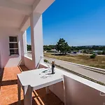 Al Tarik Praia Apartamentos