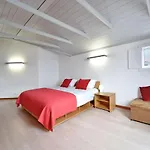 Casa Da Baia - Guest House