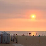 Bed & Seaside - Bola Da Nivea