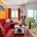 Beauty & Cozy Apartment