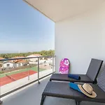Muralha 2 - Holiday Apartments - By Sch