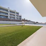 Muralha 2 - Holiday Apartments - By Sch