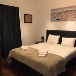 Family Apartment Lisbon-Estoril