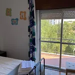 Family Apartment Lisbon-Estoril