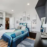 The Waves Studios