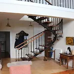 Luxury Villa Camelia. Mountains, Golf, Horses, Levada Walks.