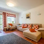 Praia Del Rey Holiday Apartments