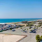 Al - Ocean Wide View