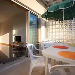 Marginal Oceanica Apartment