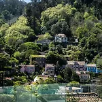 Cedros Nature House