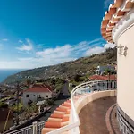Sunnyside Villa