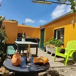 Casa Amarela De Santana