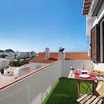 Ouramar Apartment
