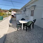 Holiday Home And Weekends, 4