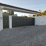 Casa De Ferias E Fins De Semana, 5