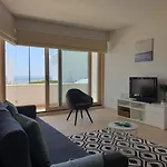 Sesimbra California Beach Apartment