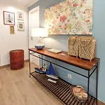 Apartamento Gomes -Free Airco, Wiffi & Swimming Pool- By Bedzy